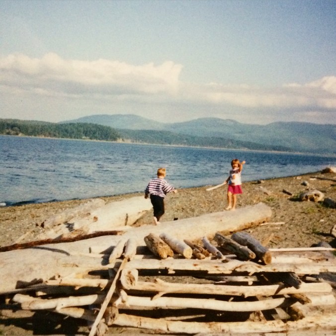 Country Huntress Beach Driftwood