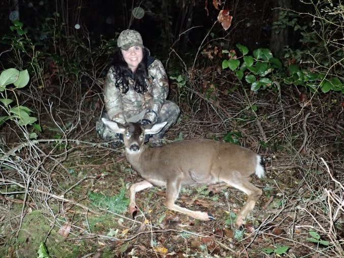 country huntress deer hunting